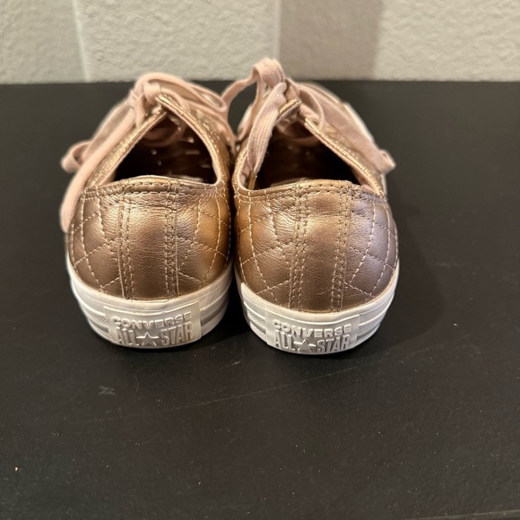 Converse All Star 157315C Rose Gold Metallic Quilted Size 9 Lace Up Leather CUTE - Picture 4 of 7